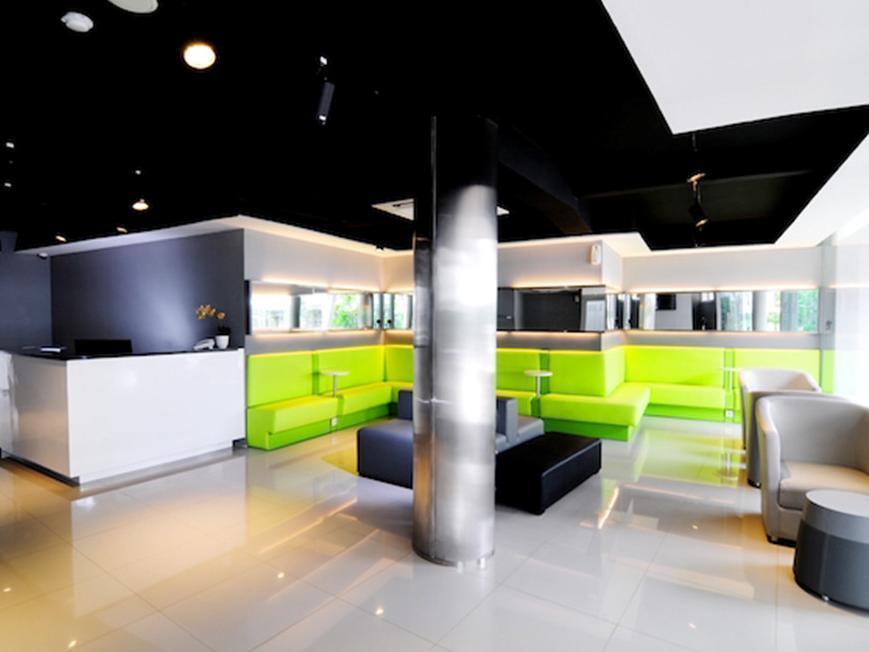 Swift Inn Aeropolis Airport Tangerang Exteriör bild