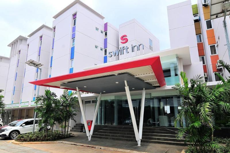 Swift Inn Aeropolis Airport Tangerang Exteriör bild